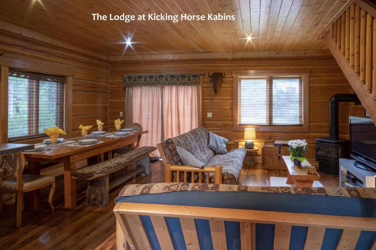 Kicking Horse Kabins Golden Bagian luar foto